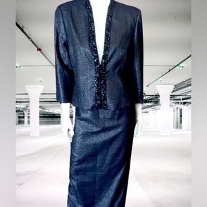 CAROLINA HERRERA Black Bead Trim Jacket & Maxi Skirt suit 2 Pieces. Size 12/10